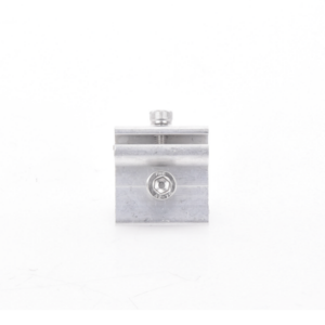 Conector para Conexión a Tierra Física de Montajes de Paneles Solares con Riel 5 y 8