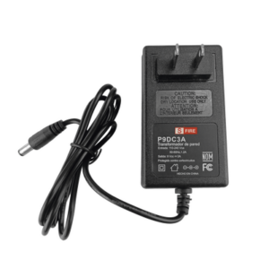 9 Vcc / 3 A / Adaptador de voltaje / Voltaje de Entrada de 100-240 Vca / Para Usos Múltiples / Video Vigilancia, Acceso, Asistencia, Alarmas, Etc.